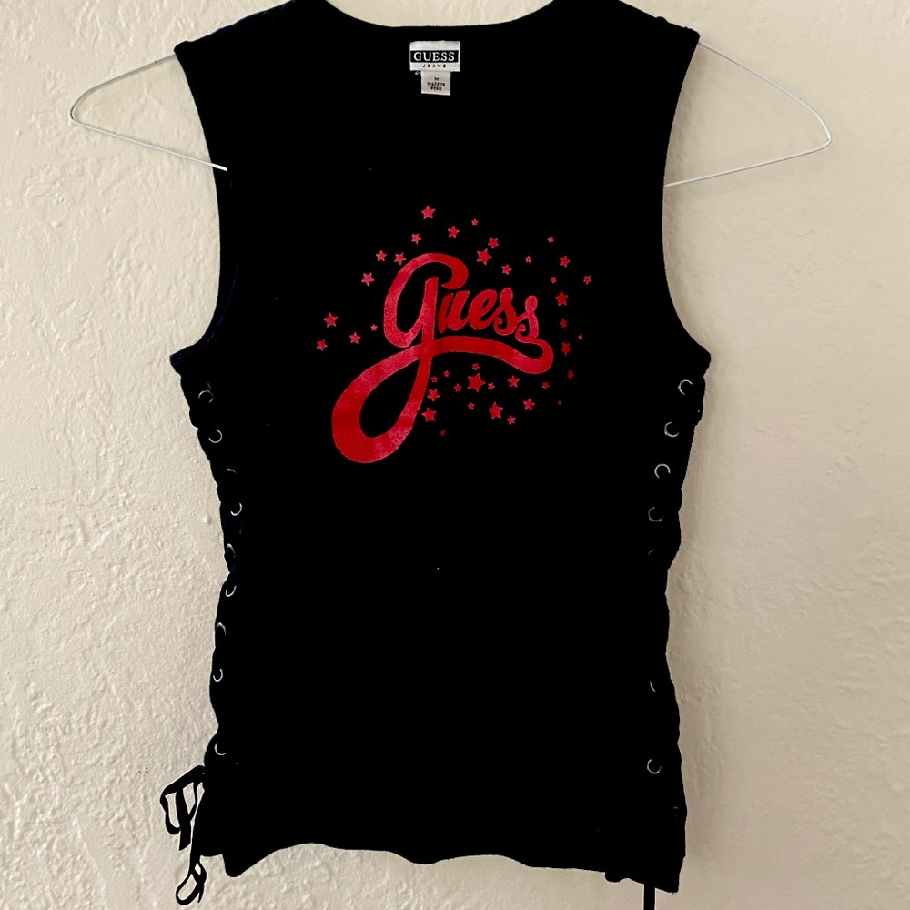 Vintage Y2K Guess top!